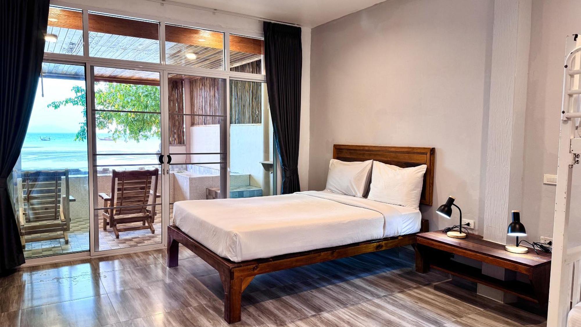 Koh Mook Riviera Beach Resort Exterior photo